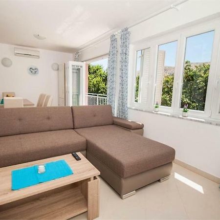 Apartment Mimoza 5, Baska, Krk Exterior photo