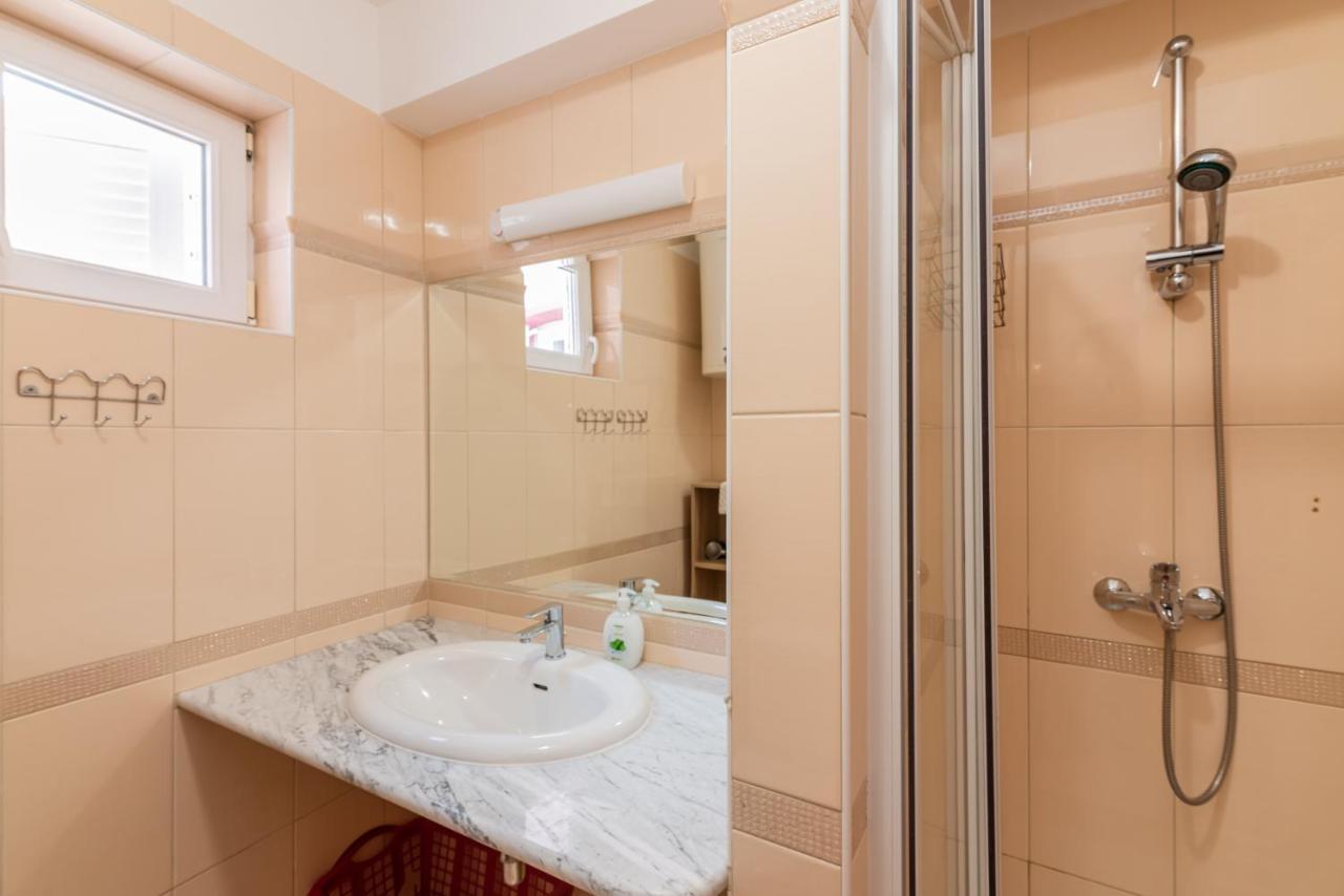 Apartment Mimoza 5, Baska, Krk Exterior photo