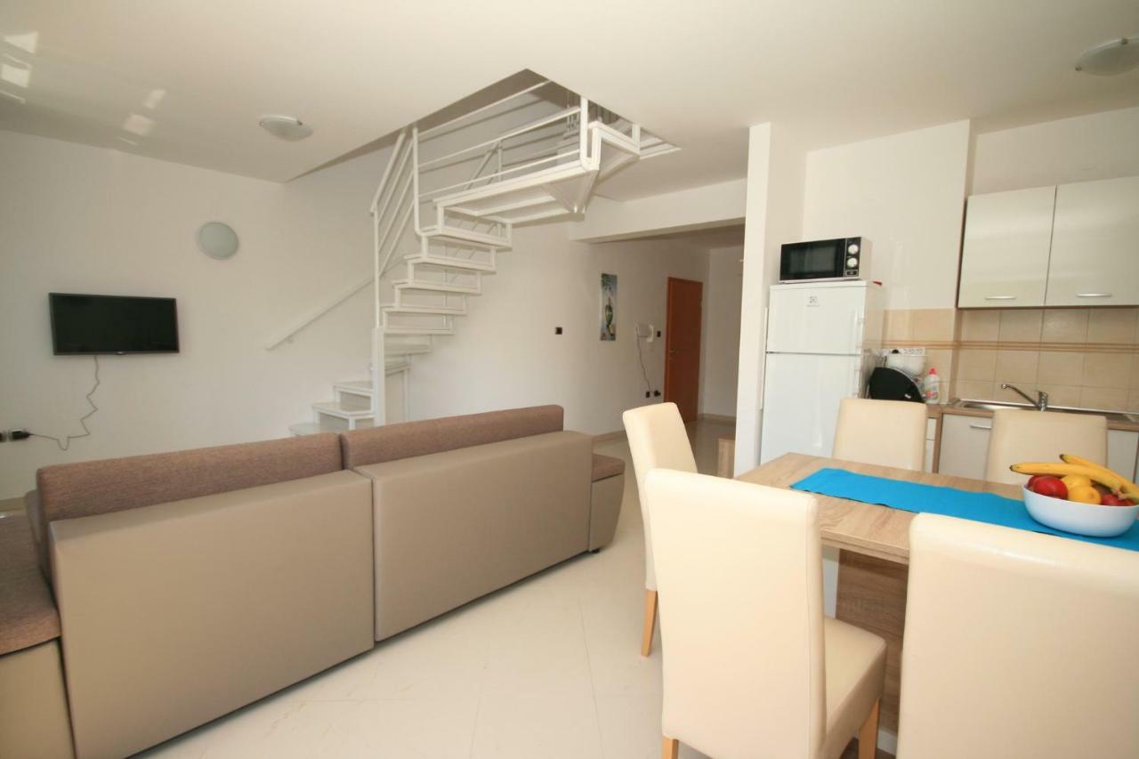 Apartment Mimoza 5, Baska, Krk Exterior photo
