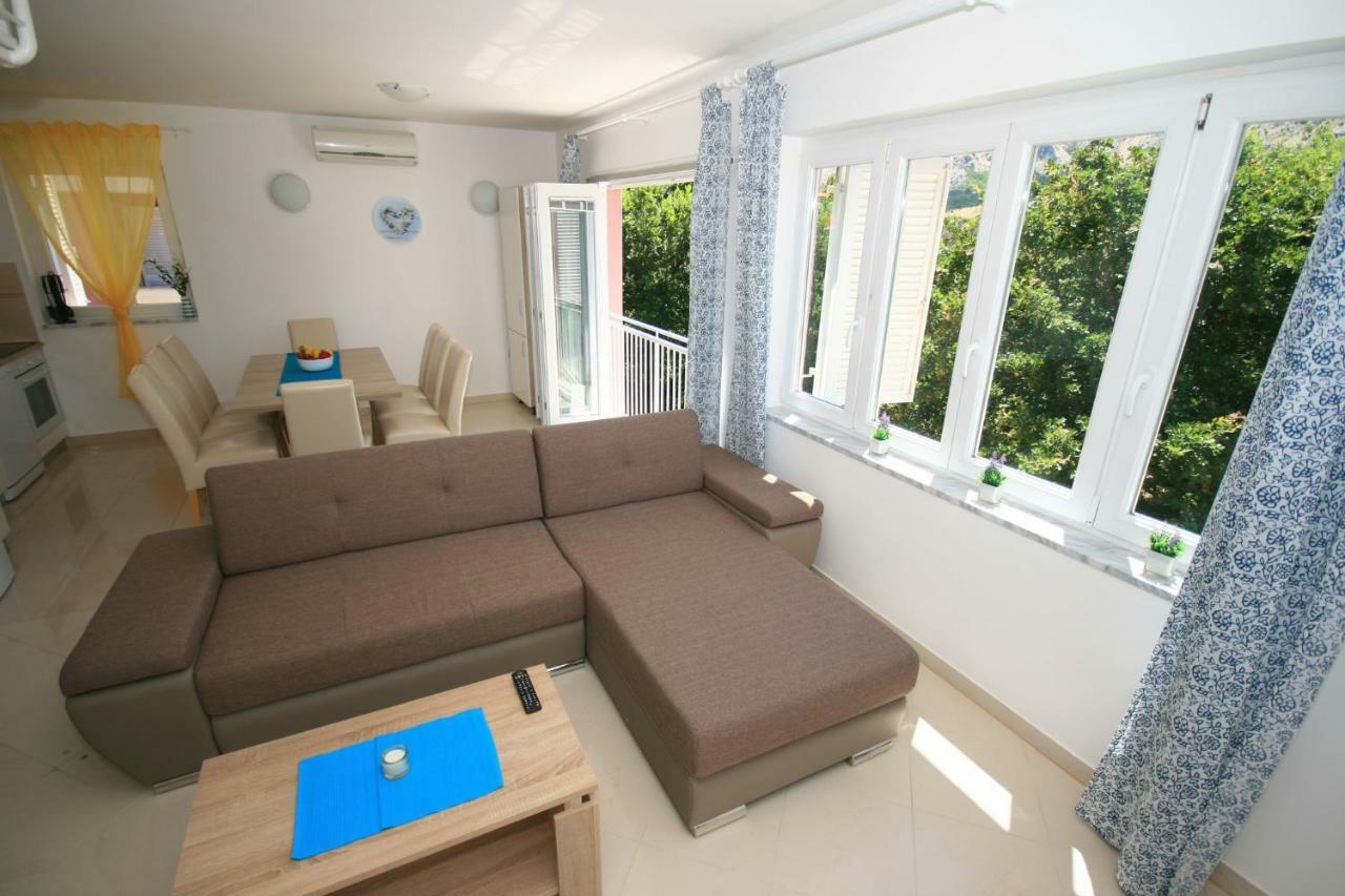 Apartment Mimoza 5, Baska, Krk Exterior photo